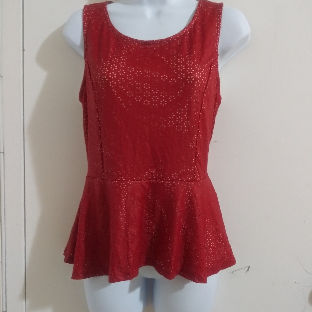 Women top